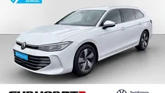 Gebraucht 2025 VW Passat Elegance Kombi | 38.890 € (Superpreis)