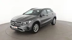 Grau Gebraucht 2018 Mercedes GLA180 Style SUV | 20.870 € (Fairer Preis)
