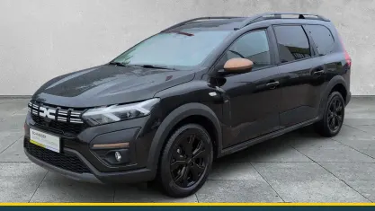 Gebraucht Dacia Jogger Extreme 110 PS (80 kW) 2025 Schwarz Van / Kleinbus