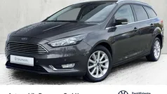 Gebraucht 2017 Ford Focus Titanium Kombi | 11.490 € (Fairer Preis)