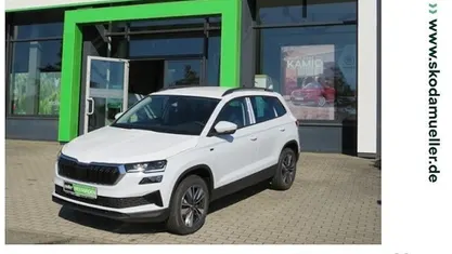 Nuova Skoda Karoq Drive 150 CV (110 kW) 2025 Bianco SUV