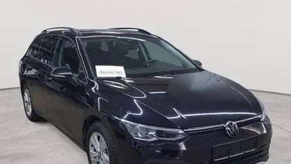 Second-hand VW Golf VIII Life 150 CP (110 kW) 2023 Negru Break