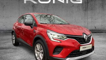Dezir rot Gebraucht 2022 Renault Captur Equilibre SUV | 17.998 € (Fairer Preis)