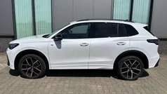 Gebraucht 2025 VW Tiguan R-line SUV | 48.985 € (Superpreis)