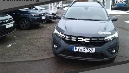 Gebraucht Dacia Jogger Expression 101 PS (74 kW) 2023 Grau Van / Kleinbus