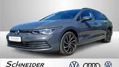 Gebraucht 2021 VW Golf VIII Life Kombi | 21.680 € (Fairer Preis)