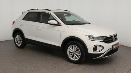 Gebraucht VW T-Roc Life 81 PS (59 kW) 2022 Weiß SUV