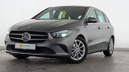 Gebraucht Mercedes B180 Progressive 136 PS (100 kW) 2021 Van / Kleinbus