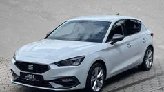Glacial weiß metallic Neu 2025 Seat Leon Limousine | 29.990 € (Fairer Preis)