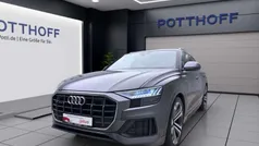 Grau Gebraucht 2021 Audi Q8 S-Line SUV | 66.750 € (Fairer Preis)