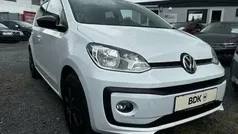 Pure white Gebraucht 2017 VW up! S Kleinwagen | 5.890 € (Guter Preis)