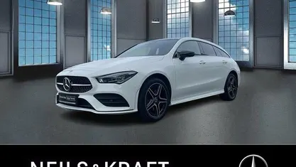 Weiß Gebraucht 2022 Mercedes CLA250e Shooting Brake AMG Kombi | 33.550 € (Teuer)