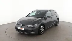 Grau Gebraucht 2023 VW Golf VIII Active Limousine | 21.330 € (Fairer Preis)