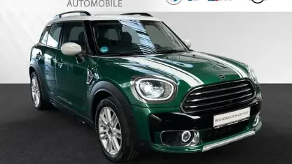 Gebraucht Mini Cooper Countryman 136 PS (100 kW) 2020 British racing green metallic SUV