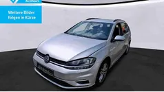Reflexsilber metallic Gebraucht 2020 VW Golf VII Comfortline Kombi | 17.690 € (Fairer Preis)