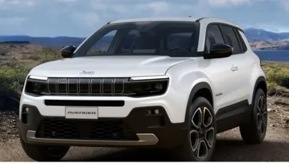 Neu Jeep Avenger Summit 101 PS (74 kW) 2026 Weiss SUV