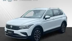Weiss Gebraucht 2021 VW Tiguan Life SUV | 29.499 € (Fairer Preis)