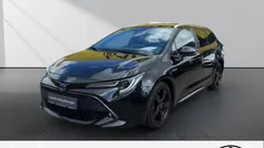 Schwarz Gebraucht 2020 Toyota Corolla Team Kombi | 19.990 € (Fairer Preis)