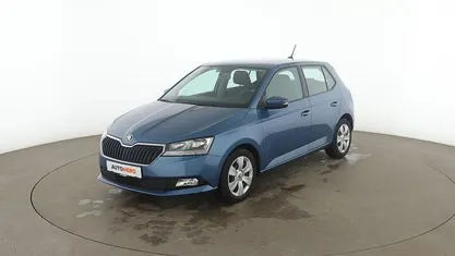 Blau Gebraucht 2021 Skoda Fabia Cool Plus Limousine | 15.380 € (Fairer Preis)