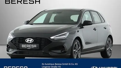 Grau Gebraucht 2025 Hyundai i30 Advantage Limousine | 18.880 € (Guter Preis)