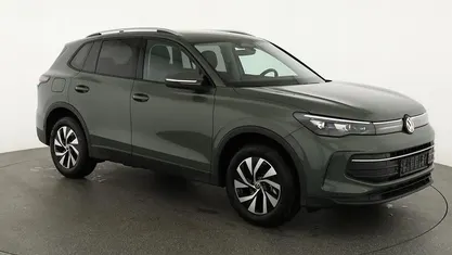 Gebraucht 2025 VW Tiguan Life SUV | 39.495 € (Fairer Preis)