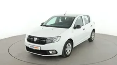 Weiß Gebraucht 2020 Dacia Sandero Essentiel Kleinwagen | 8.640 € (Fairer Preis)