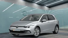 Silber Gebraucht 2022 VW Golf VIII Limousine | 19.520 € (Guter Preis)