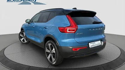 Gebraucht Volvo XC40 Core 169 kW (231 PS) 2023 Blau SUV