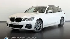Weiss Gebraucht 2022 BMW 320e M Sport Kombi | 34.290 € (Fairer Preis)
