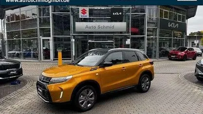Solar yellow/ cosmic black pea Neu 2025 Suzuki Vitara Comfort SUV | 23.990 € (Guter Preis)