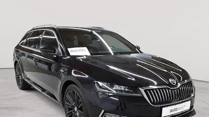 Gebraucht Skoda Superb LAURIN & KLEMENT 200 PS (147 kW) 2022 Kombi
