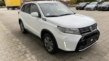 Neu Suzuki Vitara 129 PS (94 kW) 2026 Weiss SUV