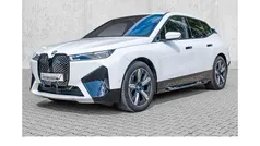 Weiß Gebraucht 2023 BMW iX M Sport SUV | 47.890 € (Fairer Preis)