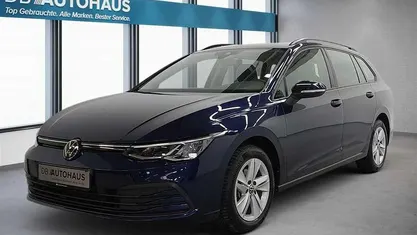 Gebraucht 2023 VW Golf VIII Life Kombi | 19.640 € (Fairer Preis)