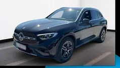 Metalliclack obsidianschwarz Gebraucht 2025 Mercedes GLC200 AMG SUV | 54.740 € (Fairer Preis)