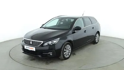 Schwarz Gebraucht 2021 Peugeot 308 Allure Kombi | 16.210 € (Fairer Preis)