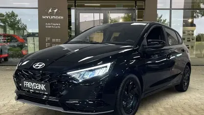 Neu Hyundai i20 90 PS (66 kW) 2026 Phantom black Kleinwagen
