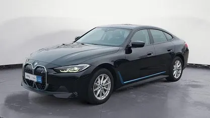 Gebraucht BMW i4 Sport Line 250 kW (340 PS) 2023 Schwarz Limousine