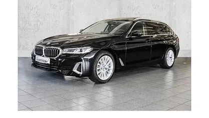 Gebraucht BMW 540 Luxury Line 333 PS (244 kW) 2023 Kombi