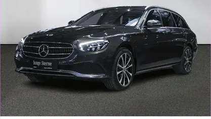 Gebraucht 2022 Mercedes E300 Avantgarde Kombi | 31.730 € (Fairer Preis)