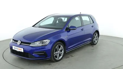 Blau Gebraucht 2018 VW Golf VII Comfortline Limousine | 18.470 € (Fairer Preis)