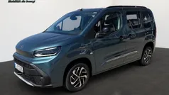 Blau Gebraucht 2025 Toyota Proace Verso City Kombi | 42.460 € (Teuer)