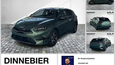 Gebraucht 2025 Kia Ceed Platinum Kleinwagen | 28.530 € (Fairer Preis)