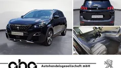 Schwarz Gebraucht 2020 Peugeot 5008 Active Van / Kleinbus | 22.930 € (Guter Preis)