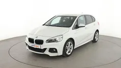 Weiß Gebraucht 2015 BMW 220 Active Tourer Performance Van / Kleinbus | 15.990 € (Fairer Preis)