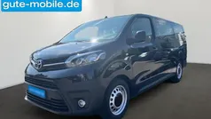 Schwarz black Gebraucht 2023 Toyota Proace Comfort Van | 37.990 € (Fairer Preis)