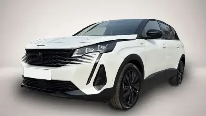 Gebraucht Peugeot 5008 GT 136 PS (100 kW) 2024 Weiß SUV