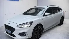 Frostweiß Gebraucht 2021 Ford Focus ST-Line Kombi | 17.980 € (Fairer Preis)