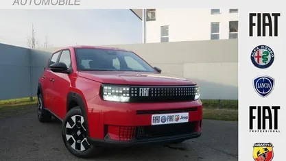 Neu Fiat Grande Panda Business 110 PS (80 kW) 2026 Passione rot Kleinwagen