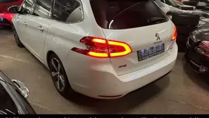 Gebraucht Peugeot 308 Allure 150 PS (110 kW) 2015 Andere Kombi